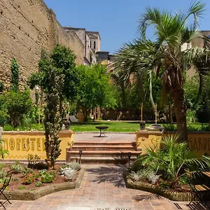 Hopestel Secret Garden Ostello Napoli